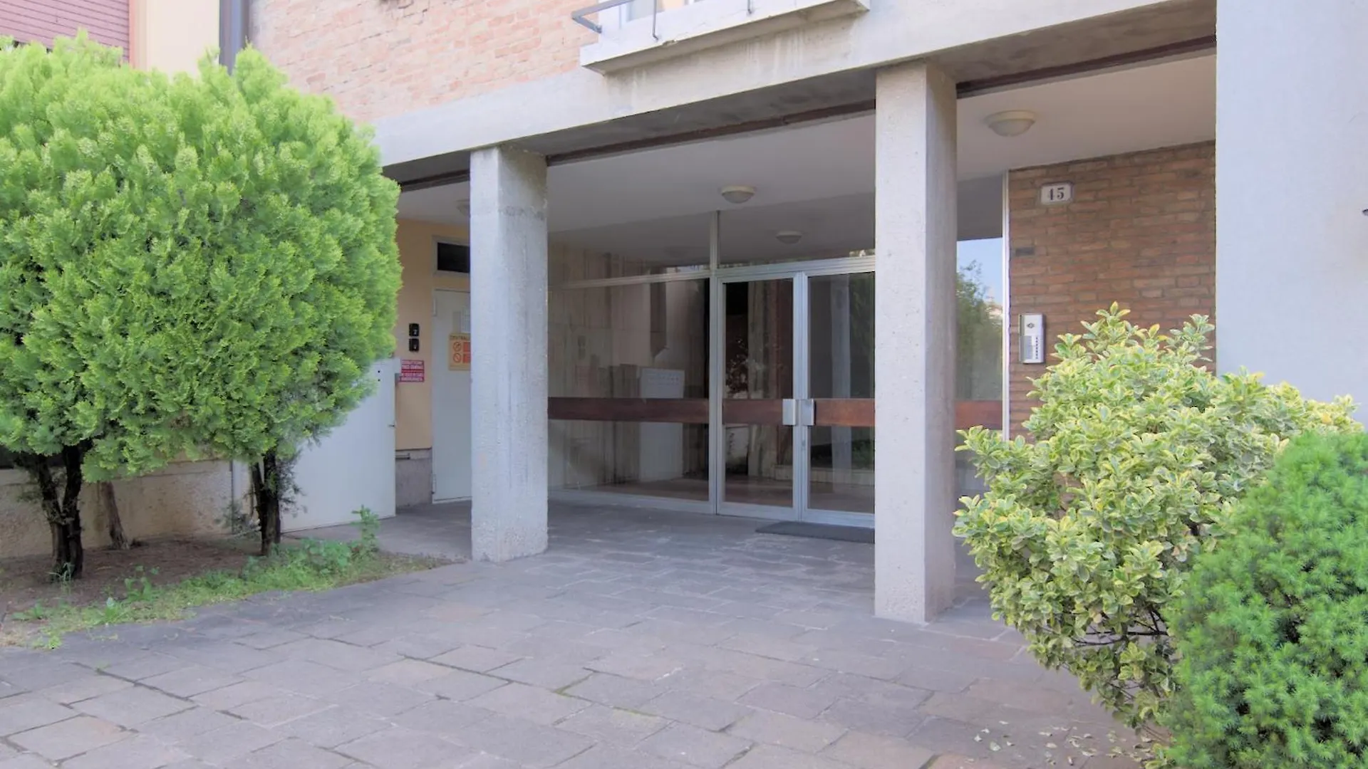 Atelier River Charm Near Adige, Center & Game Room Βερόνα 0*,  Ιταλία