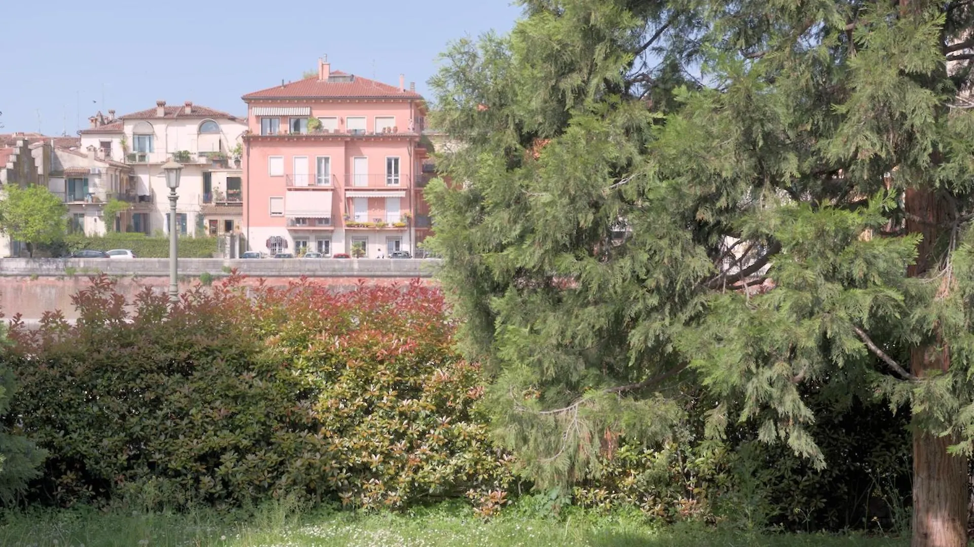 Atelier River Charm Near Adige, Center & Game Room Βερόνα Διαμέρισμα